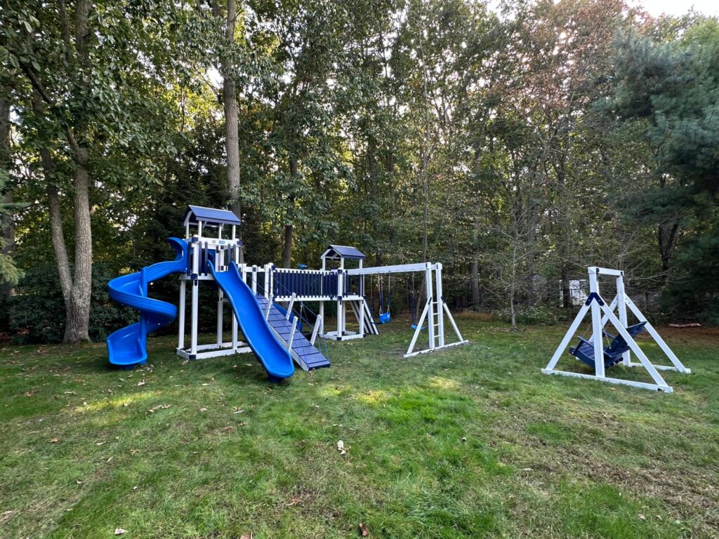 10 Games to Play Outdoors as a Family